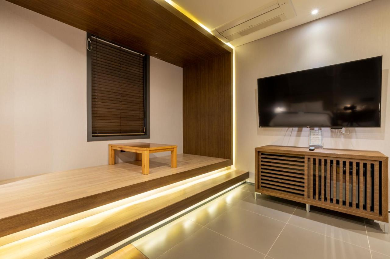 Sorgente Business Hotel Busan Exterior foto