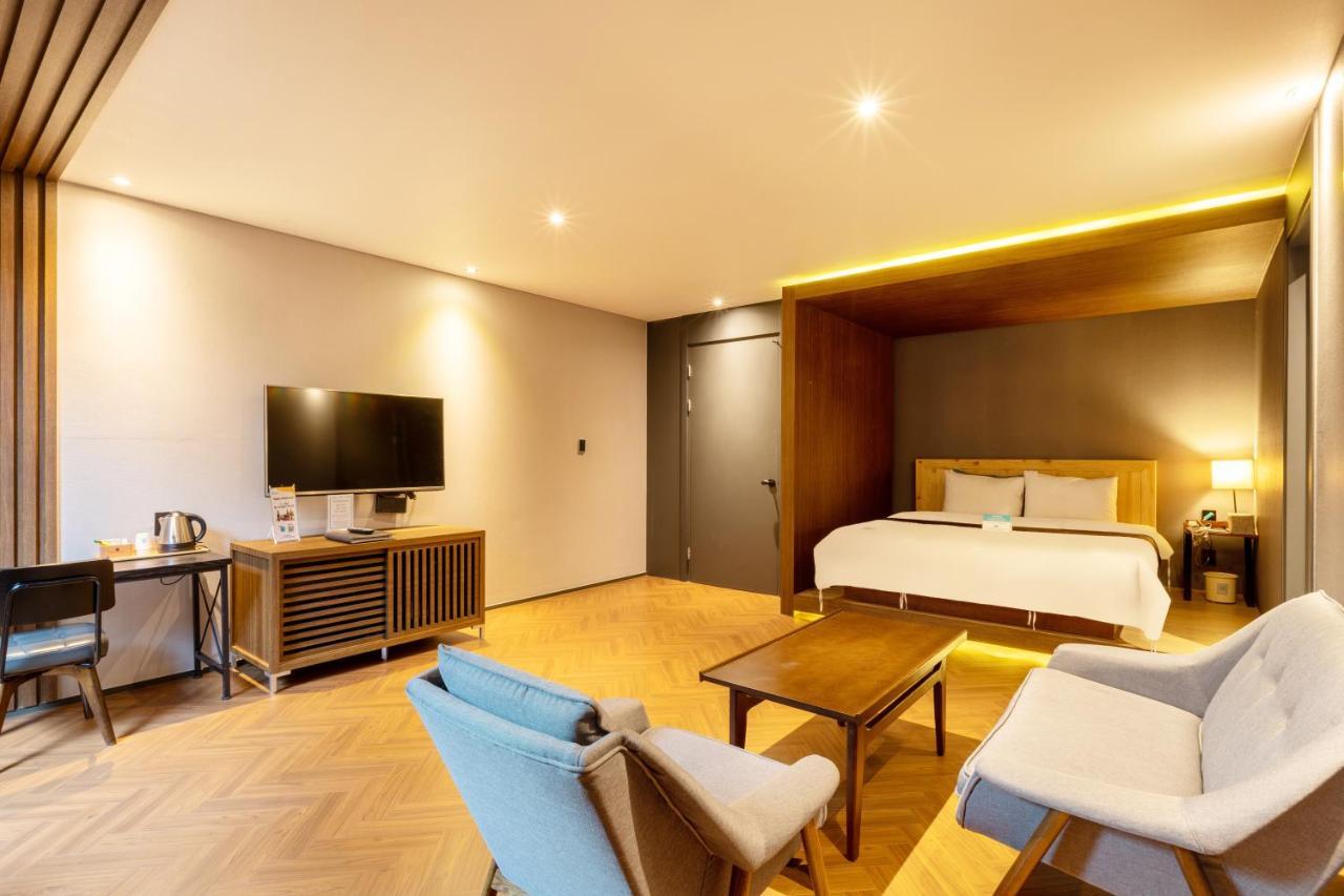 Sorgente Business Hotel Busan Exterior foto